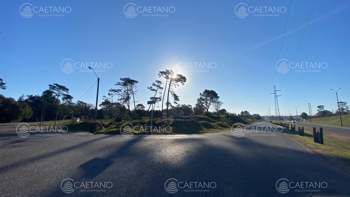 Terrenos en Av. Boulevard
