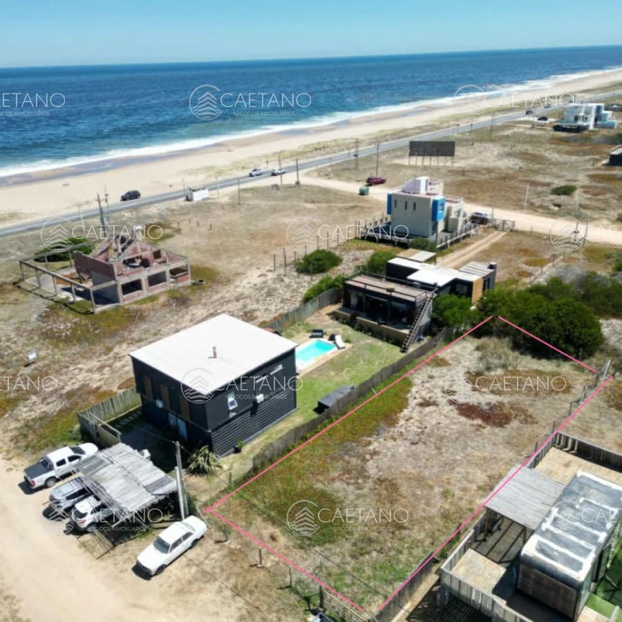Venta de terreno en Santa Mónica