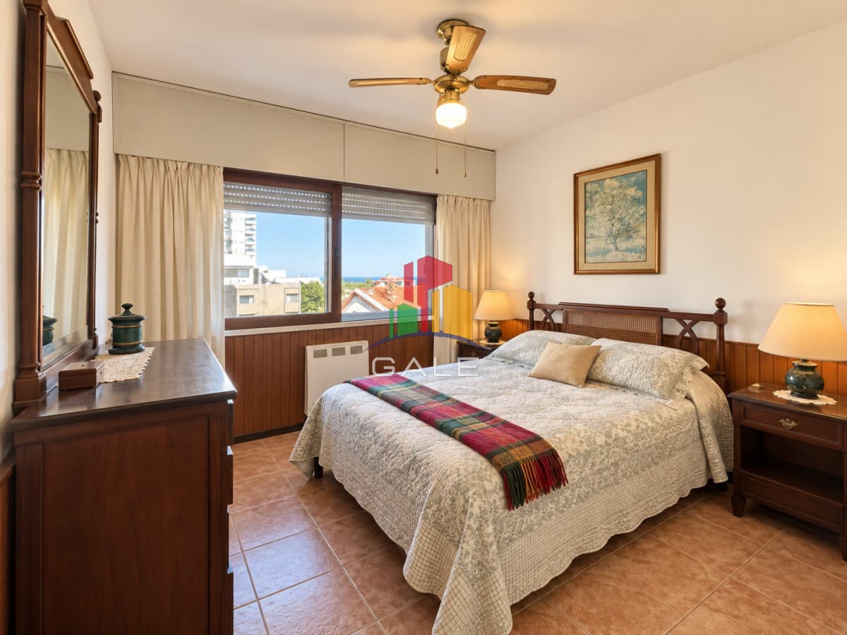 Gale Propiedades & Escribanía Apartamento ID.5239 - Apartamento Venta La Pastora 3 Dormitorios Punta del Este