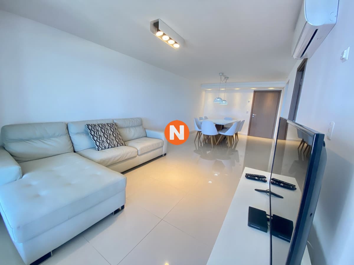 Venta apartamento 3 dormitorios punta del este