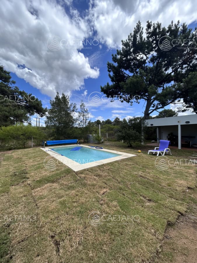 Venta casa en Tío Tom