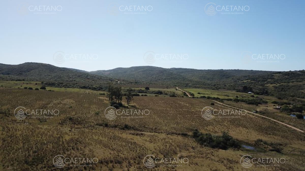 Venta chacras 5 has Sierra de los Caracoles