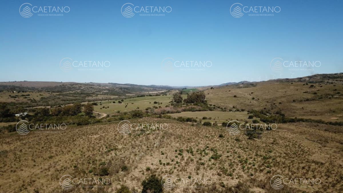 Venta chacras 5 has Sierra de los Caracoles