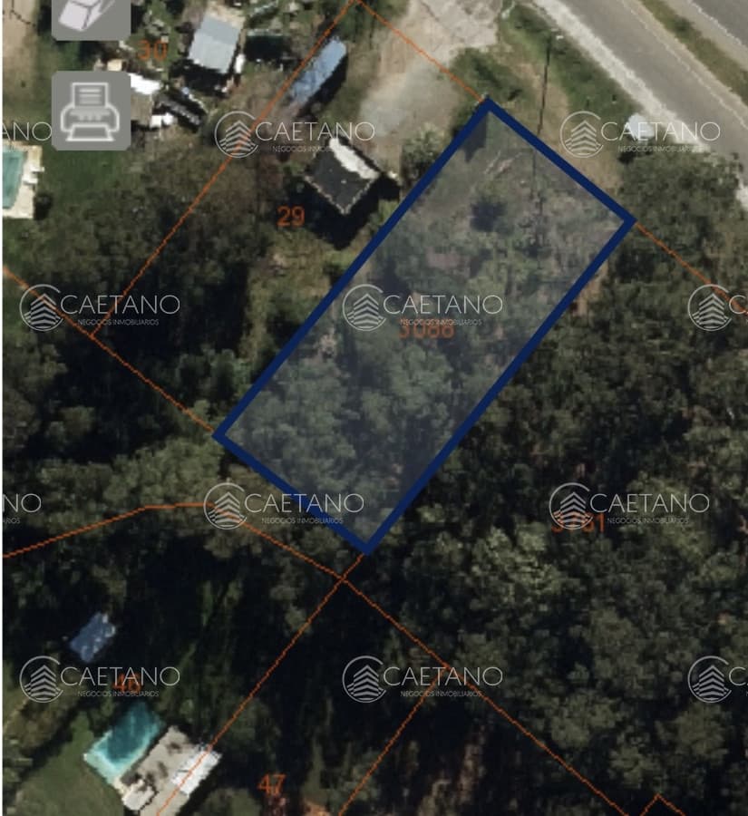 Venta terreno comercial en Solanas