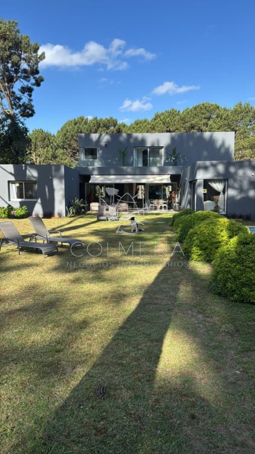 Excelente casa en venta en Club del Lago, Laguna del Sauce, Punta Ballena