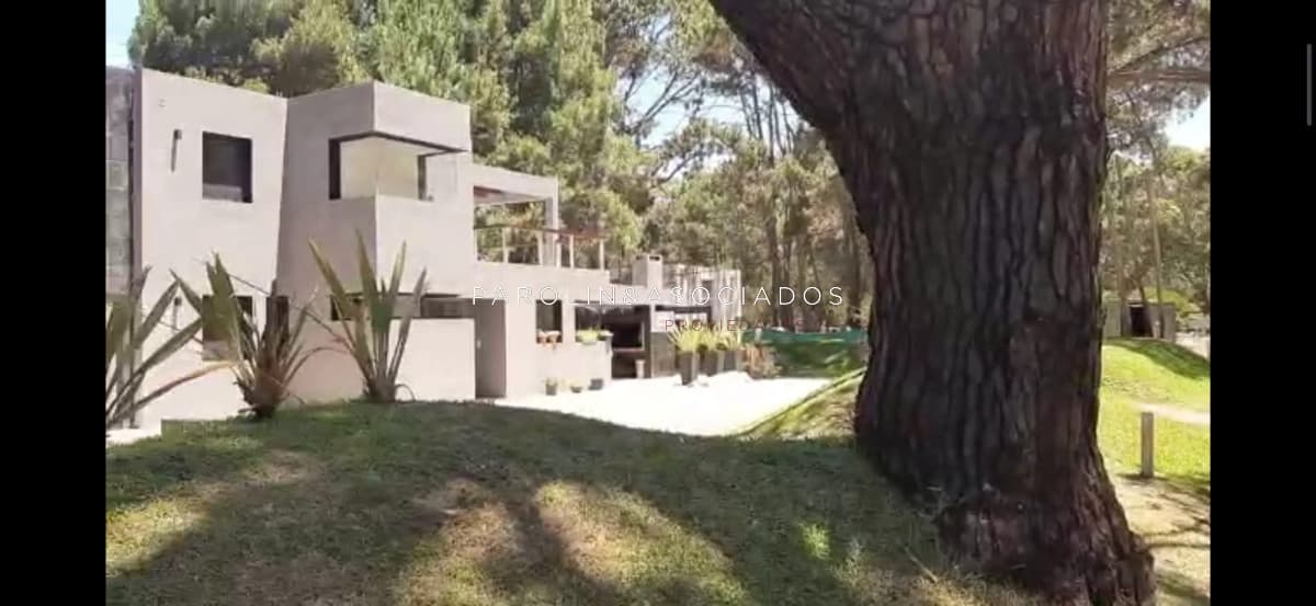 Casa en venta de 3 dormitorios en complejo Solanas barrio cerrado, Punta del Este.