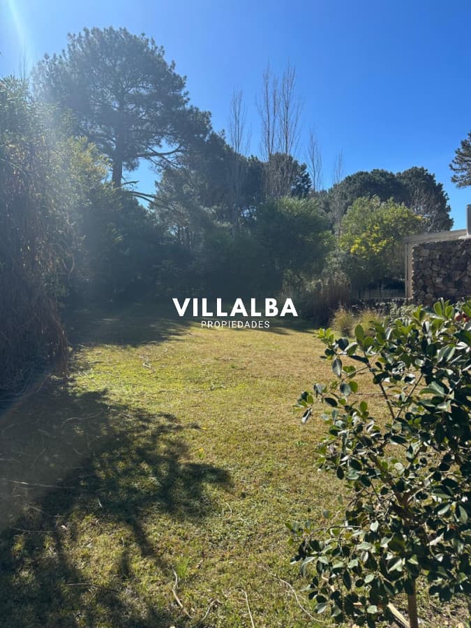 Venta casa en Club del Lago