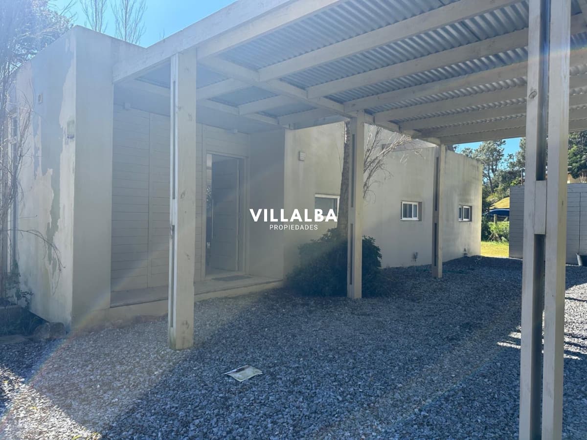 Venta casa en Club del Lago