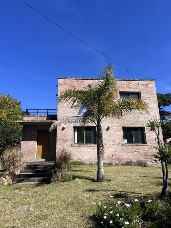Casa en alquiler Punta Ballena 3 Dormitorios con Piscina