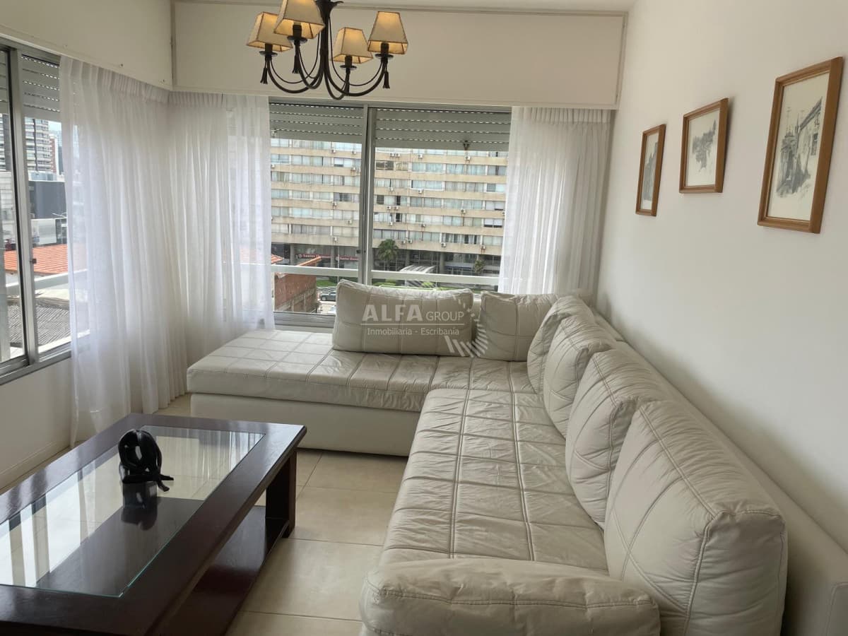 torre con servicios
