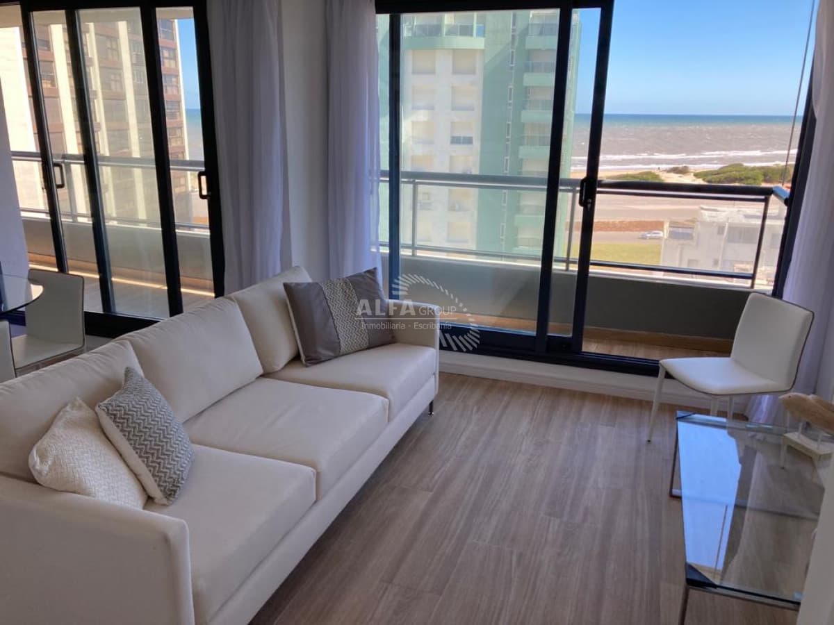 Precioso departamento de 2 dormitorios en Punta del Este