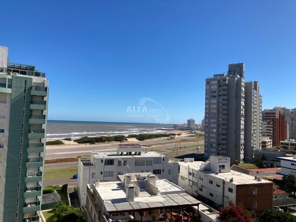Precioso departamento de 2 dormitorios en Punta del Este