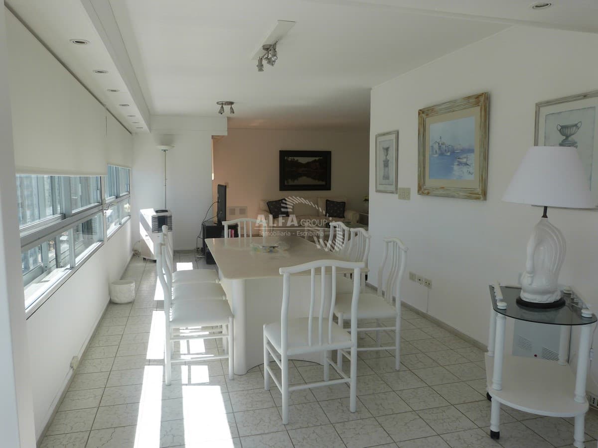ZONA PUERTO, 3  AMPLIOS AMBIENTES, VISTA AL MAR, TODOS LOS SERVICIOS