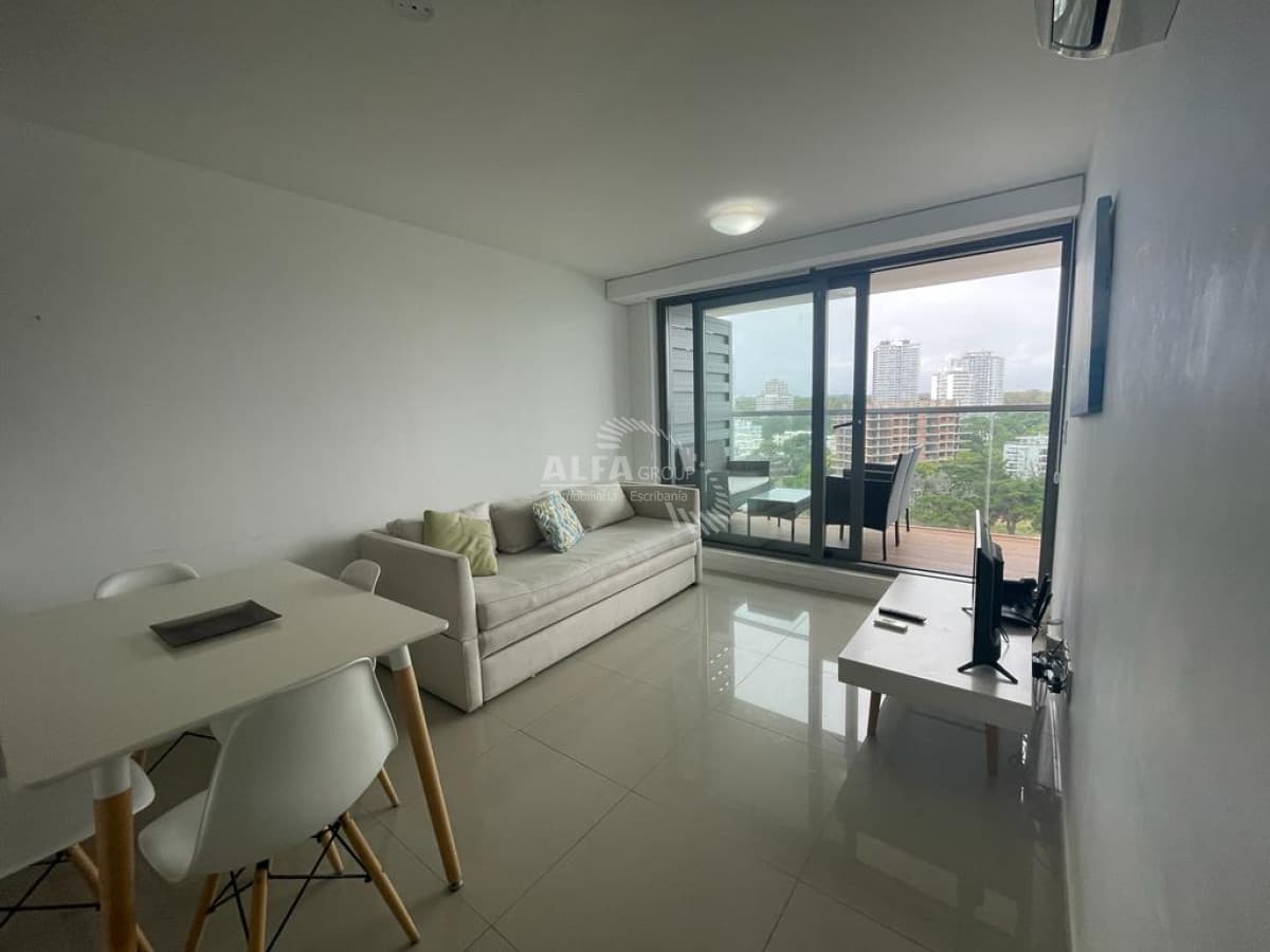 Apartamento en alquiler anual en Punta del Este