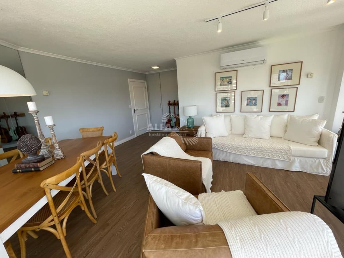 Apartamento alquiler en Punta del Este, Brava