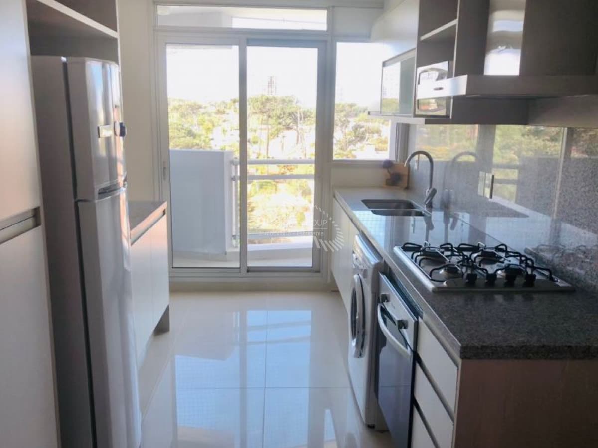 Apartamento en alquiler y venta, Mansa, Punta del Este
