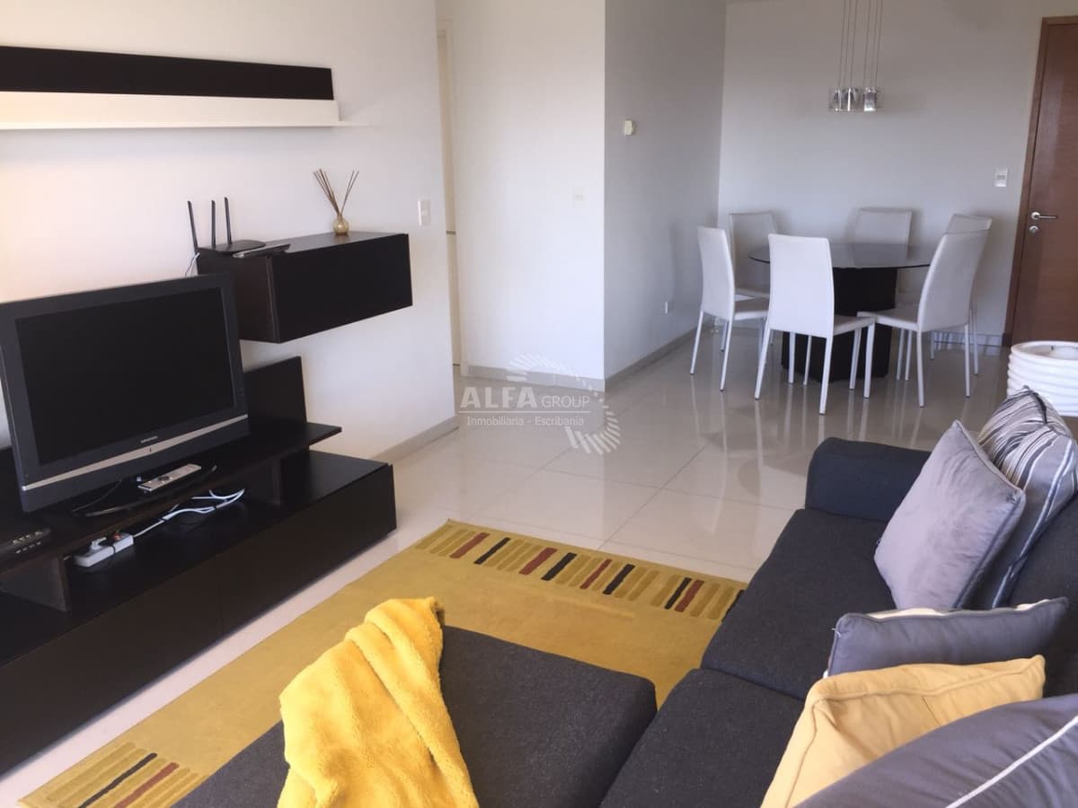 ROOSEVELT, PISO ALTO, 4 AMBIENTES, TODOS LOS SERVICIOS
