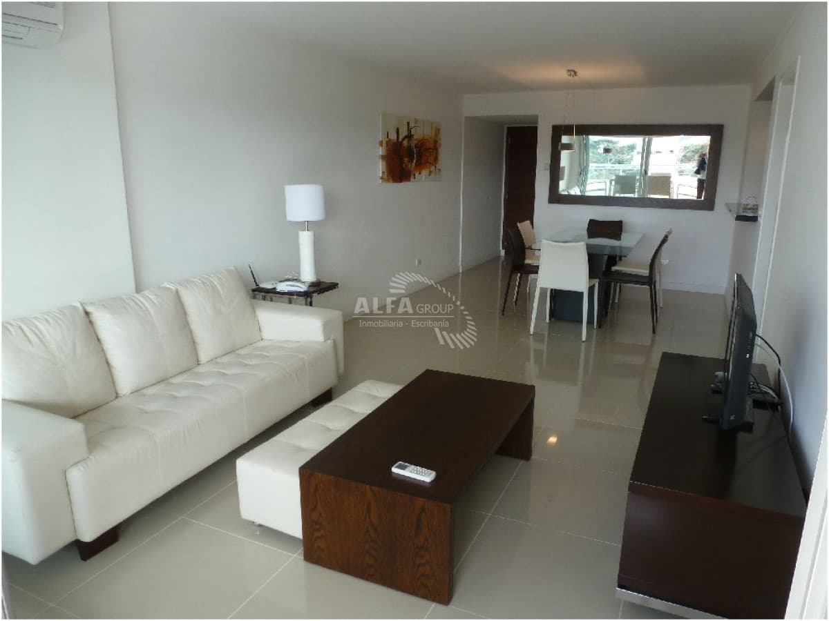 Apartamento en alquiler, Brava, 3 dormitorios , Punta del Este