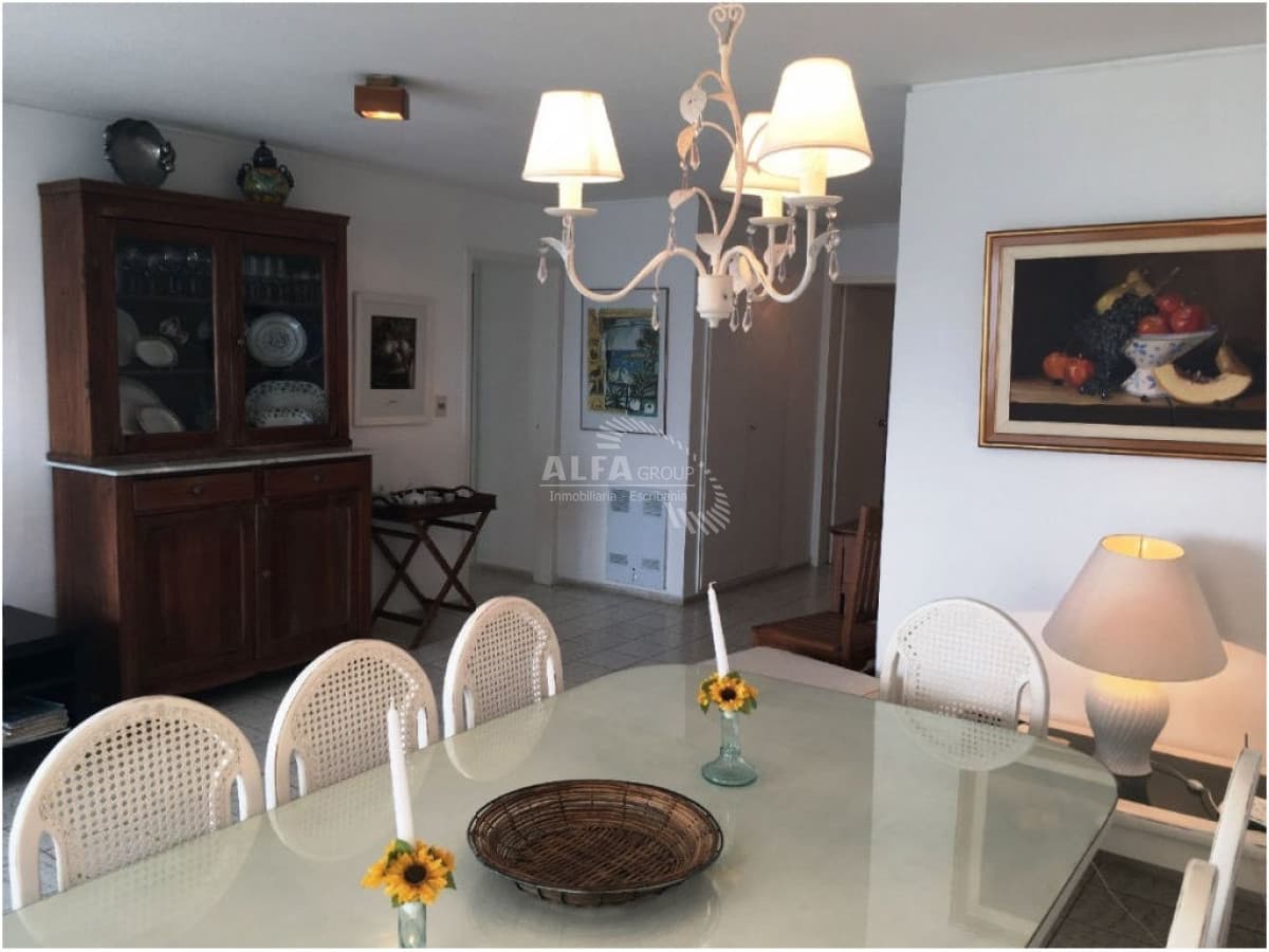 Apartamento en Peninsula, 2 dormitorios *