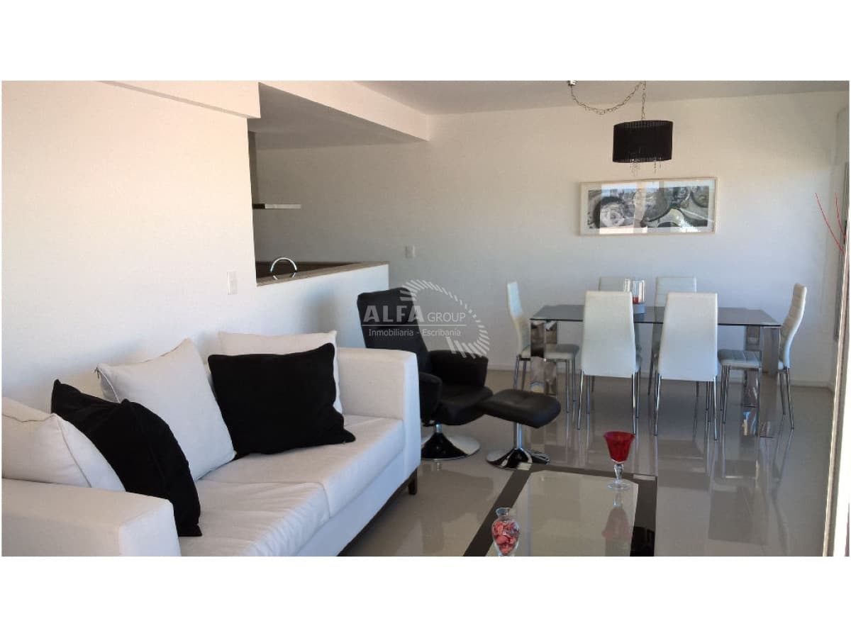 ZONA PUERTO, 3 AMBIENTES CON TODOS LOS SERVICIOS