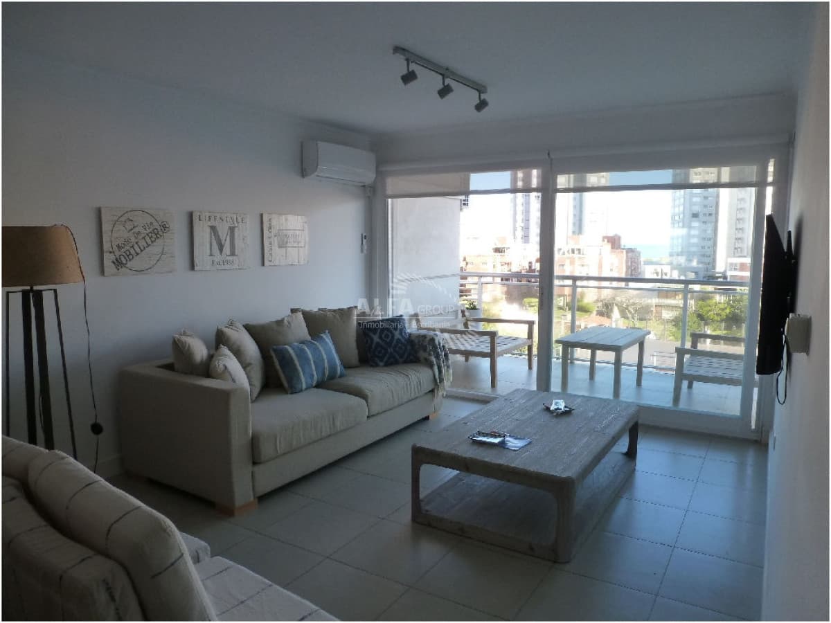 APARTAMENTO EN ALQUILER INVERNAL EN PUNTA DEL ESTE