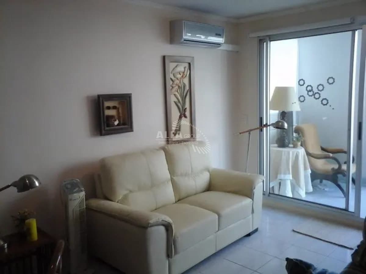 torre con servicios
