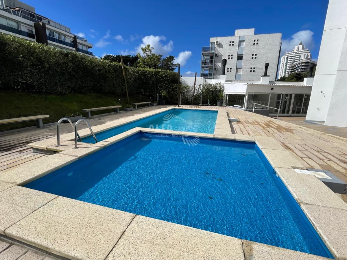 Apartamento en venta y alquiler 1 dormitorio en Punta del Este