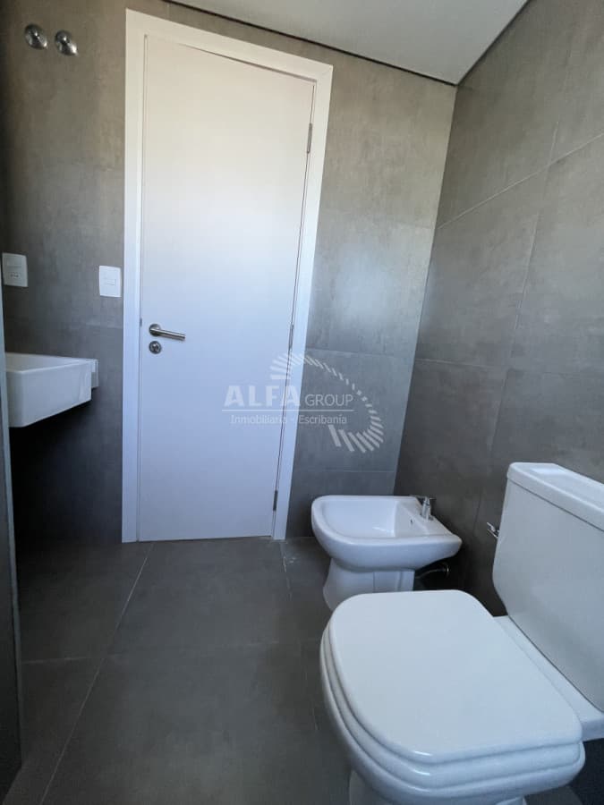 Exclusivo apartamento con vista panorámica al mar en Siglo Sol II