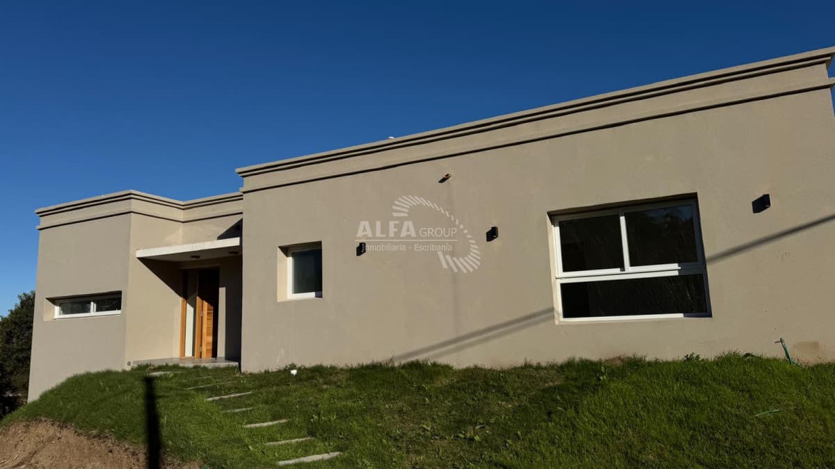 Casa en alquiler anual - Punta Ballena, Las Grutas
