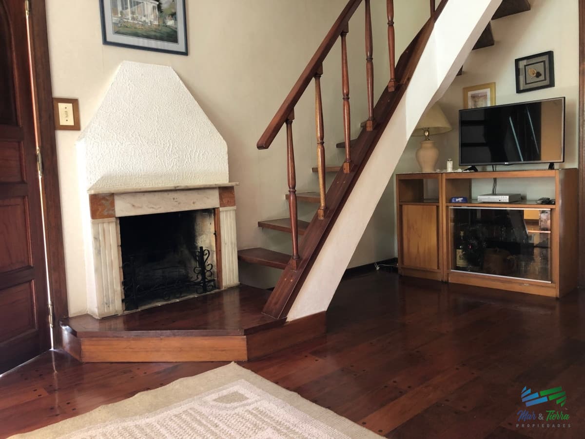 Se vende casa de 2 dormitorios en PH, playa Mansa, Punta del Este