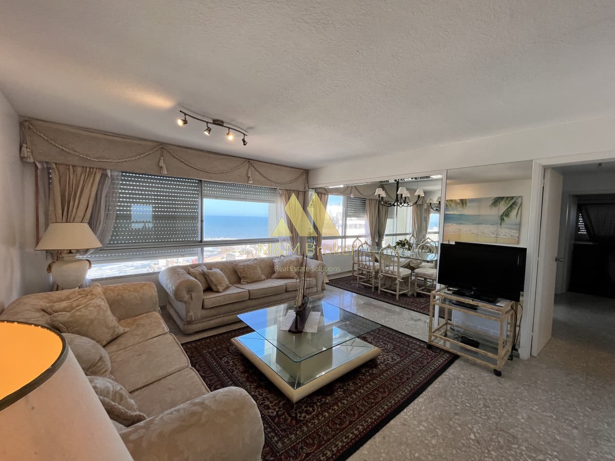 Apartamento ID.617 - Venta apartamento 2 dormitorios Peninsula Punta del Este