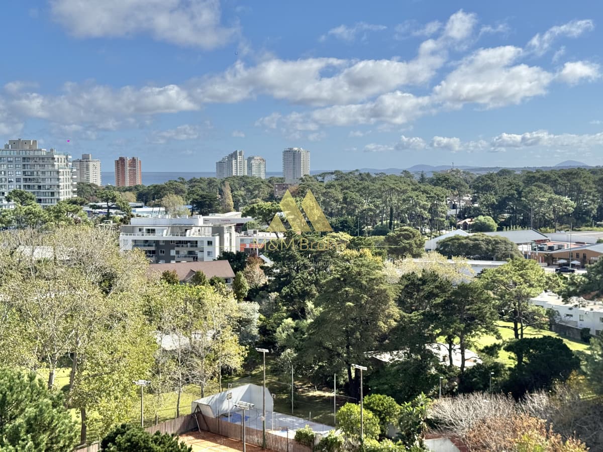 Apartamento ID.743 - Venta apartamento 3 dormitorios Punta del Este