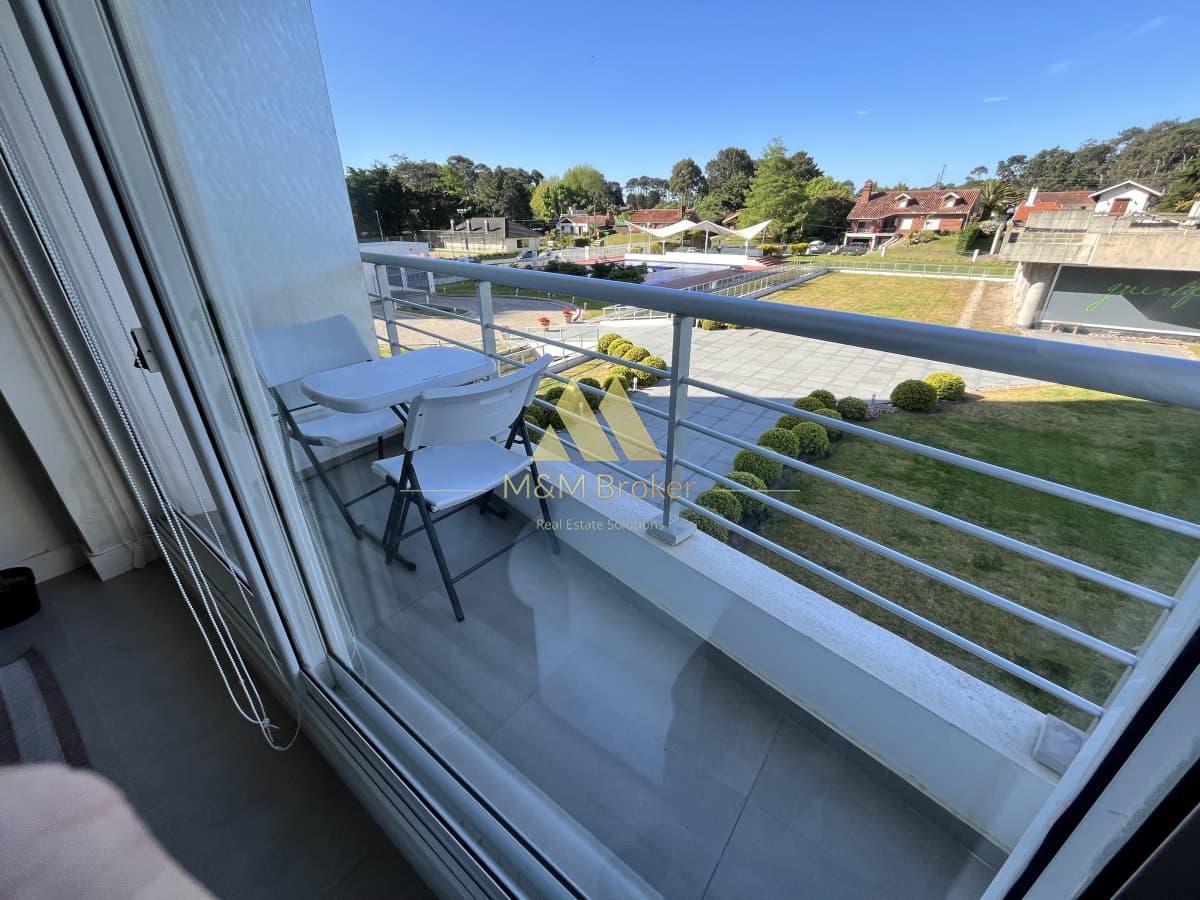 Apartamento ID.627 - Venta apartamento 2 dormitorios Roosevelt Punta del Este
