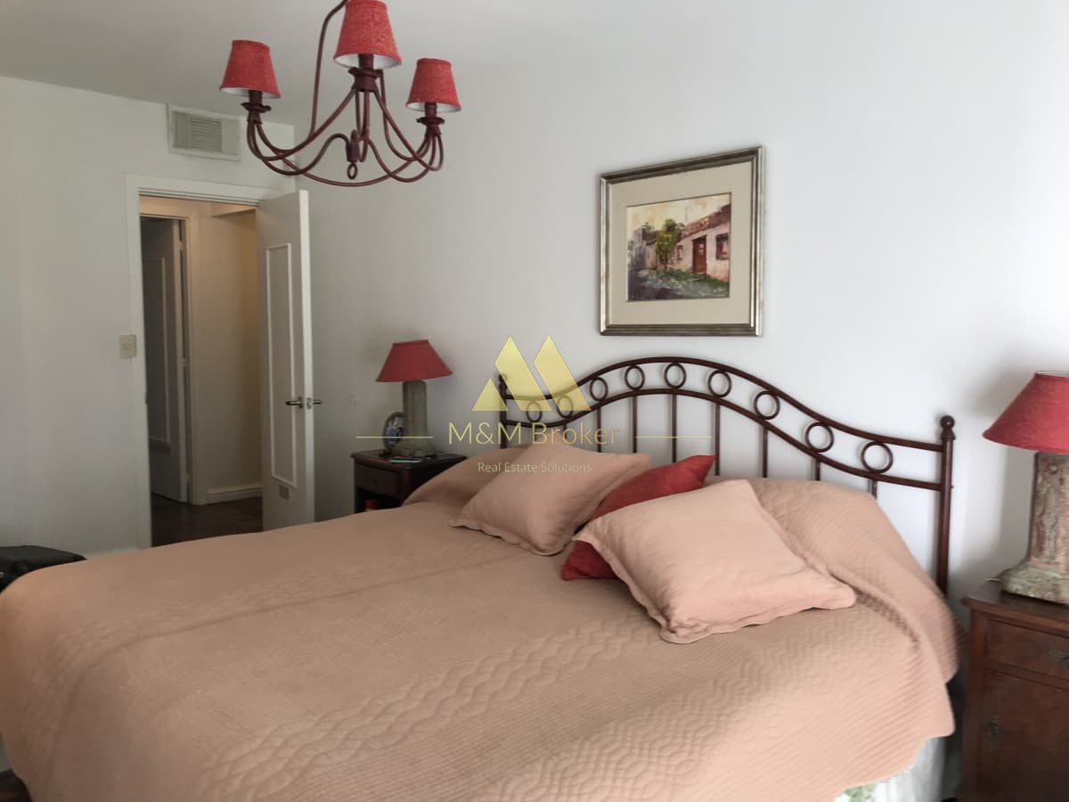 Parada 22 Playa Brava, 4 suites, piscina climatizada y parrillero  -