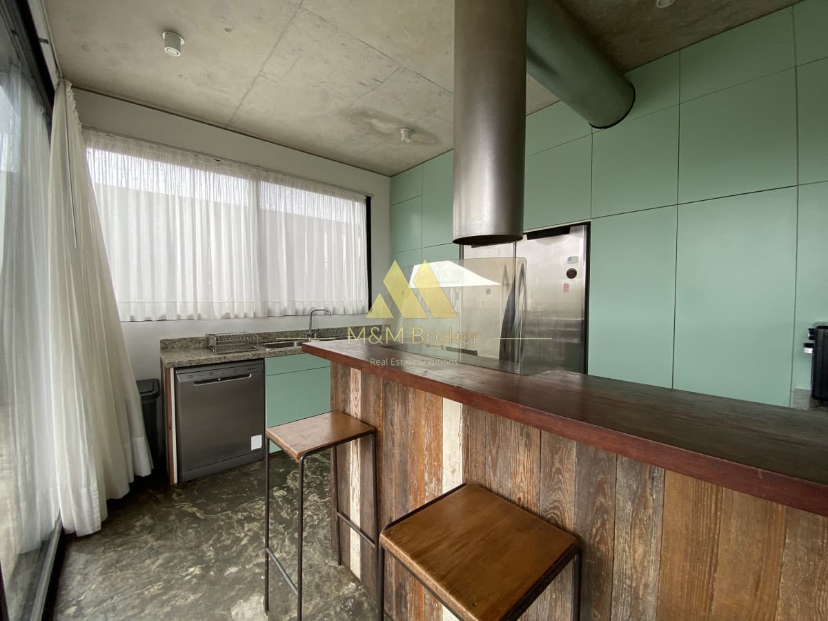 Casa ID.639 - Moderna casa en Punta Piedras con 5 suites a metros del mar!