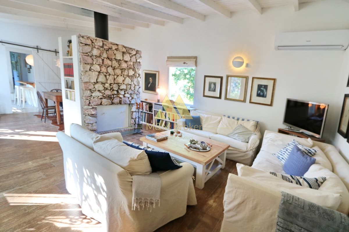 Casa ID.772 - Venta de Casa en Punta del Este, 4 dormitorios, Playa Brava!