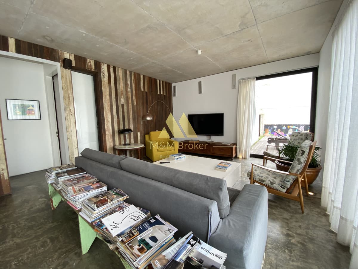 Casa ID.639 - Moderna casa en Punta Piedras con 5 suites a metros del mar!