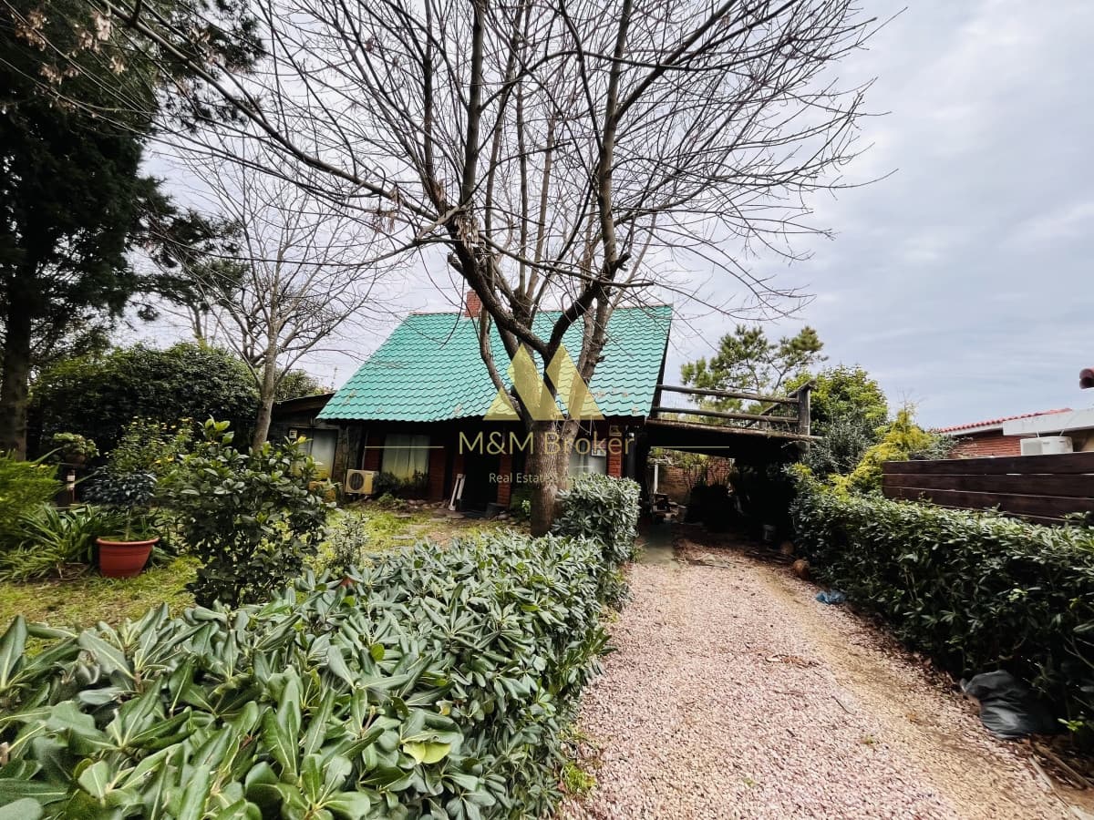 Casa ID.423 - Venta casa portales Piriápolis