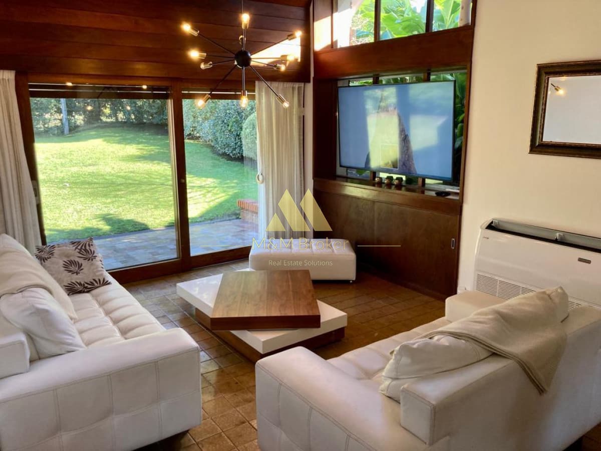 Alquier Casa 4 dormitorios 1 quincena enero  Punta del Este  -