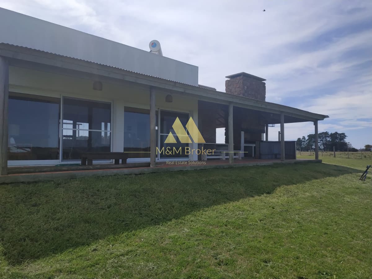Venta de campo 138ha. en Garzón Abajo  -