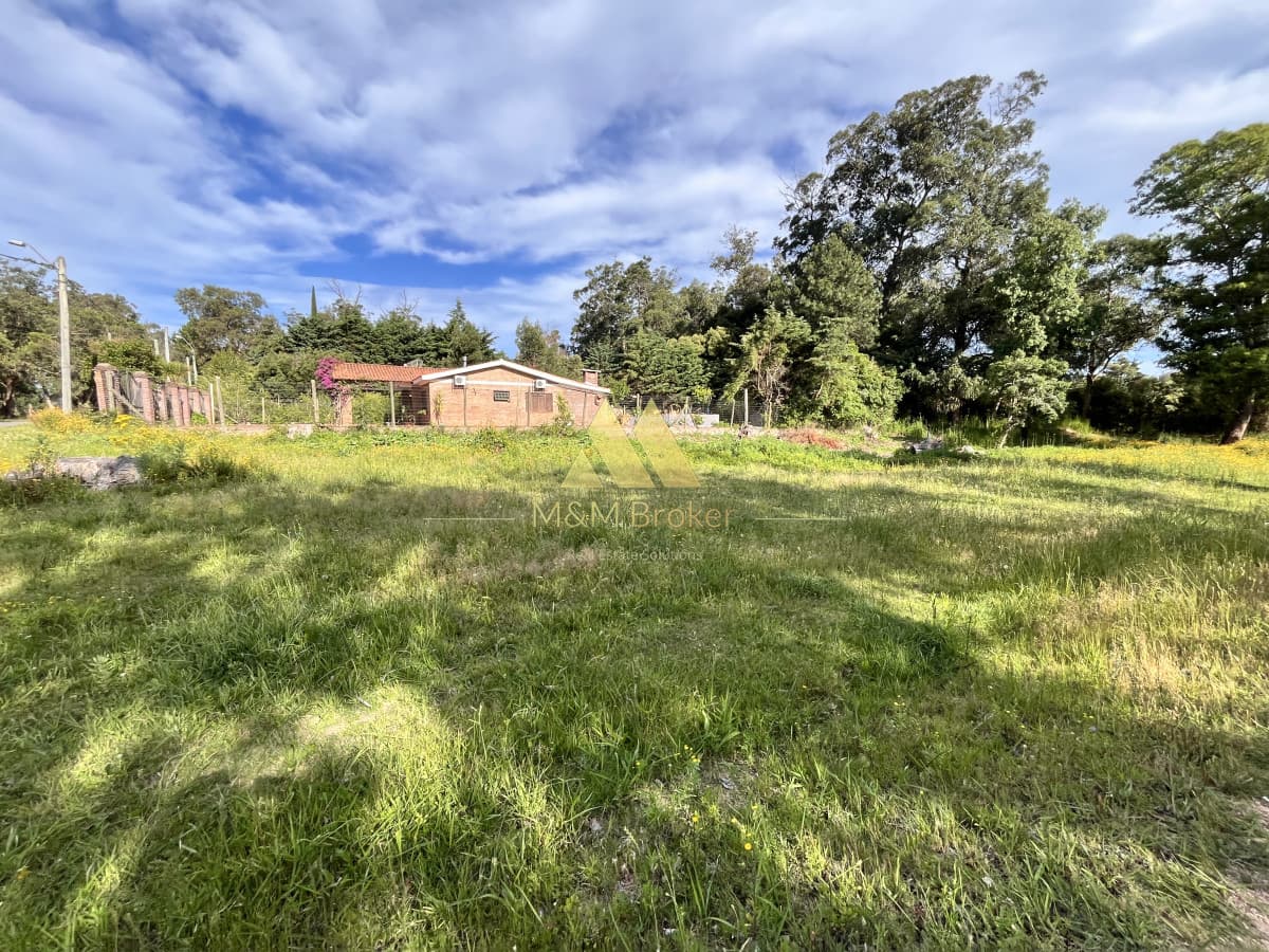 Terreno ID.647 - Venta terreno 1016m2 zona Golf Punta del Este
