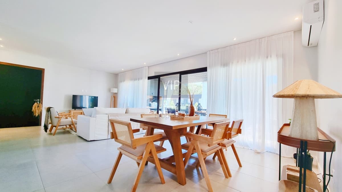 Casa en Barrio Privado en San Rafael, 3 dormitorios, 1000 metros terreno, calefacción