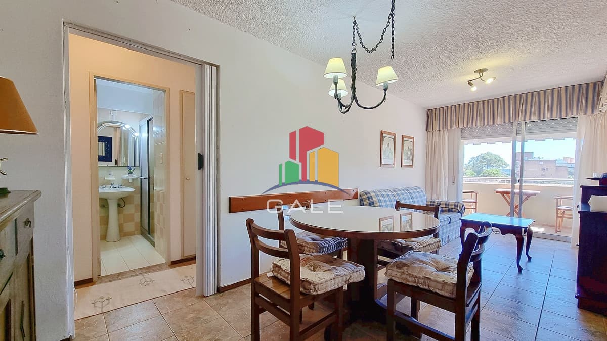 Gale Propiedades & Escribanía Apartamento ID.4147 - Apartamento en Aidy Grill, 2 dormitorios, balcón, cochera, bajos gastos