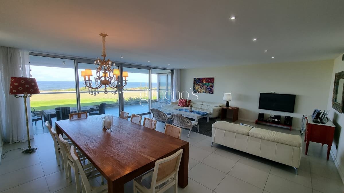 Apartamento en Tiburon Terrazas Oceano, 4 Suites + dep, parrillero.