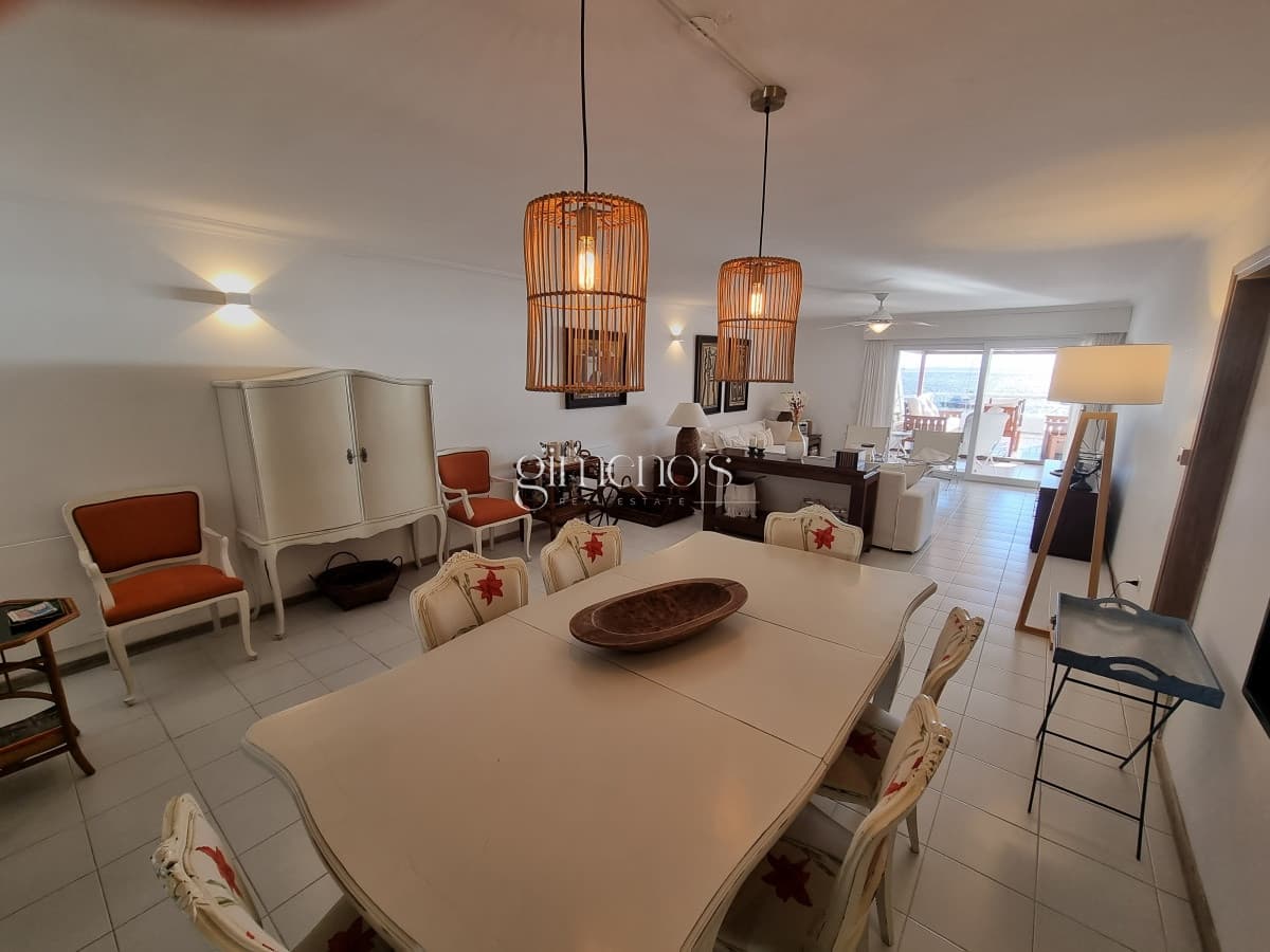 Apartamento en frente al puerto de Punta del Este
