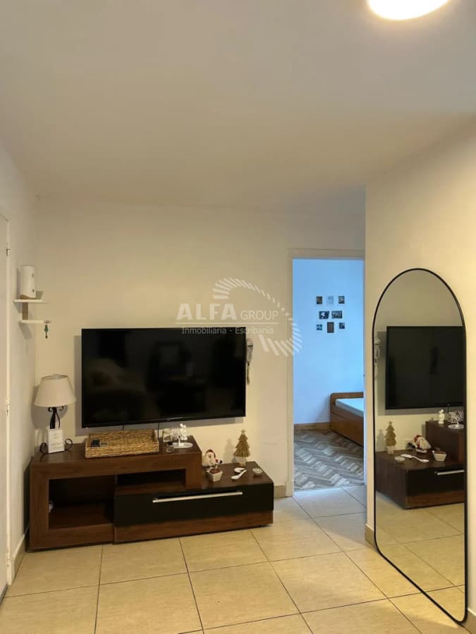 Punta del Este, APTO ubicado en la península en venta de 1 dormitorio y medio !! A metros del mar !!