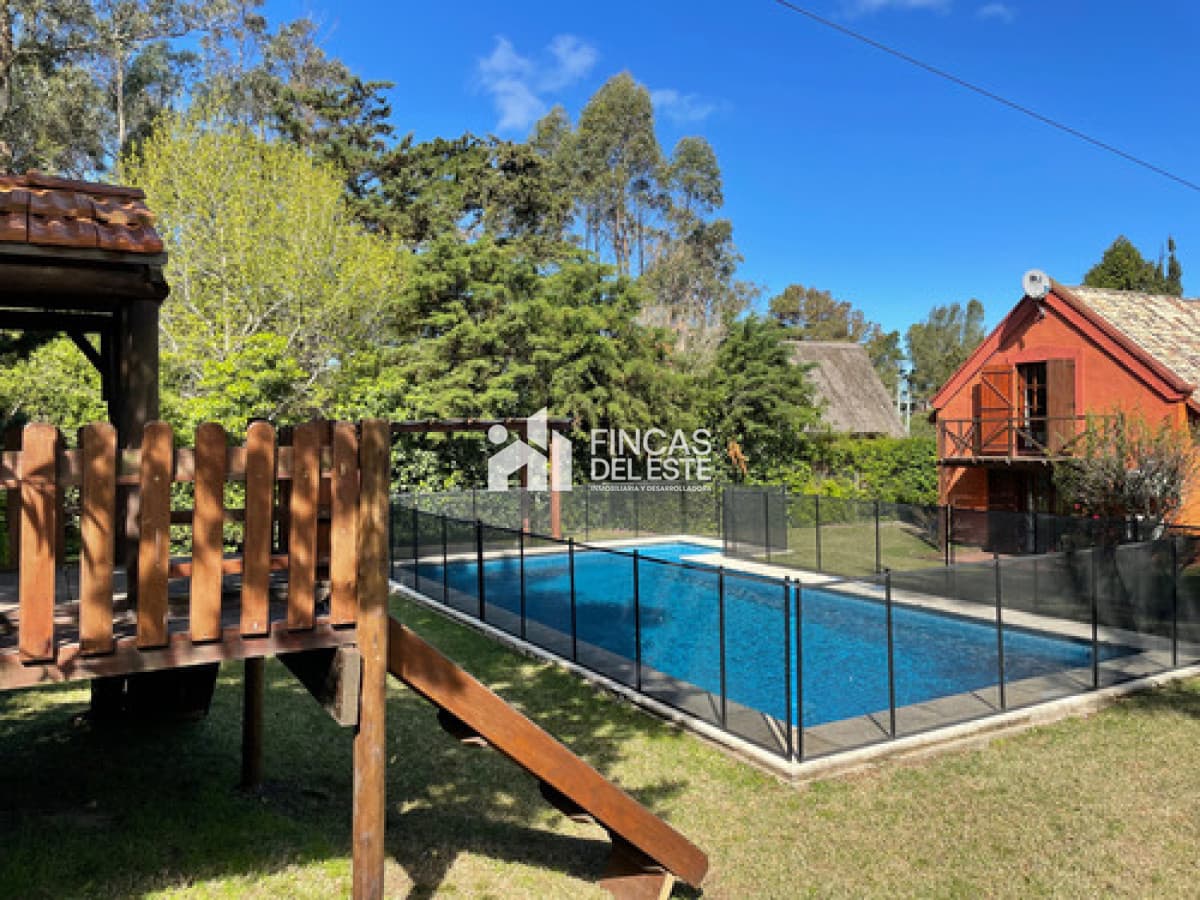 Hermosa Casa Ideal Niños! Segura Pinares A 2 De La Playa. Piscina Climatizada. Juegos Y Tirolesa  -