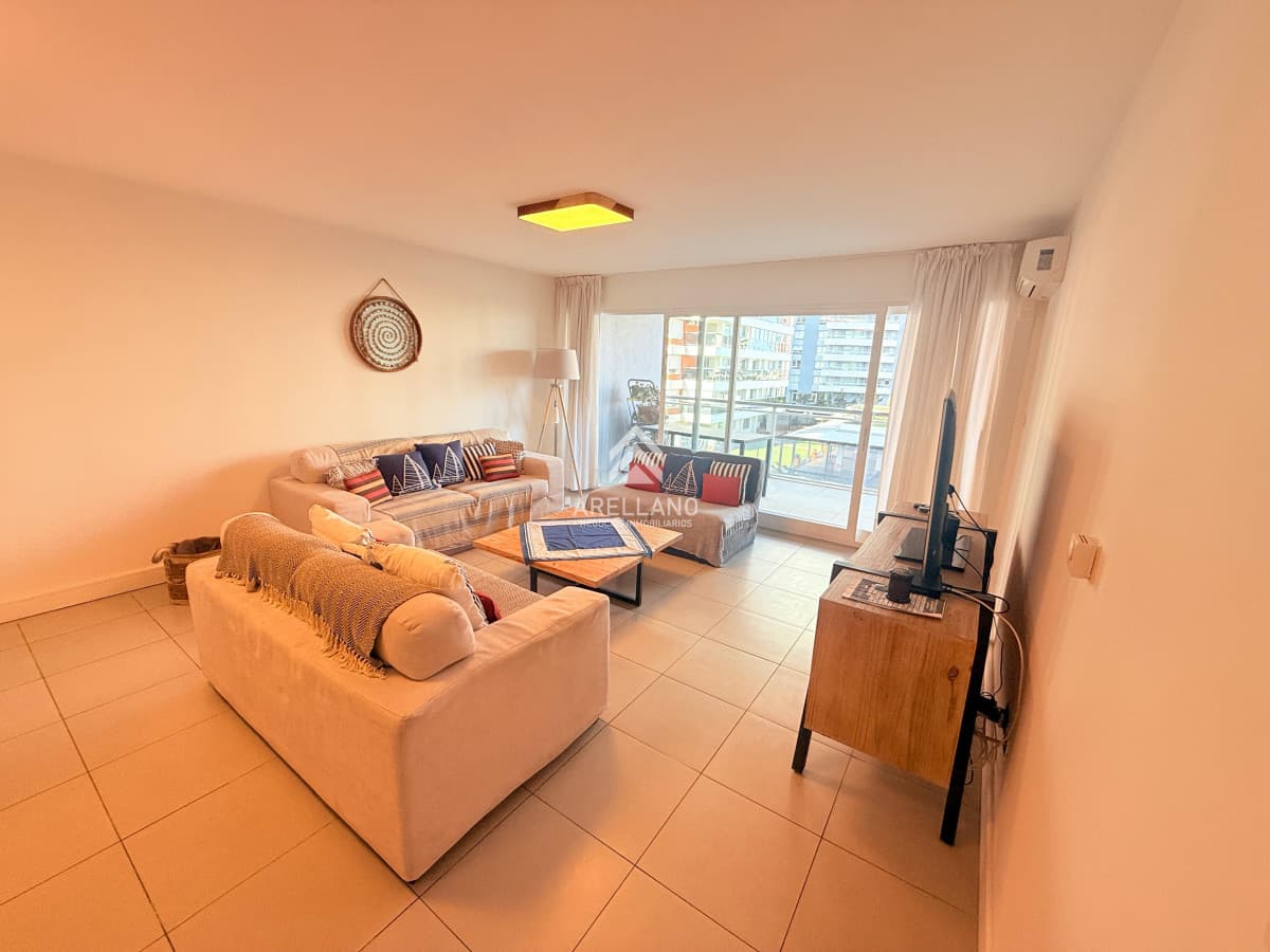 Apartamento ID.5530 - Venta apartamento 3 dormitorios Playa Brava