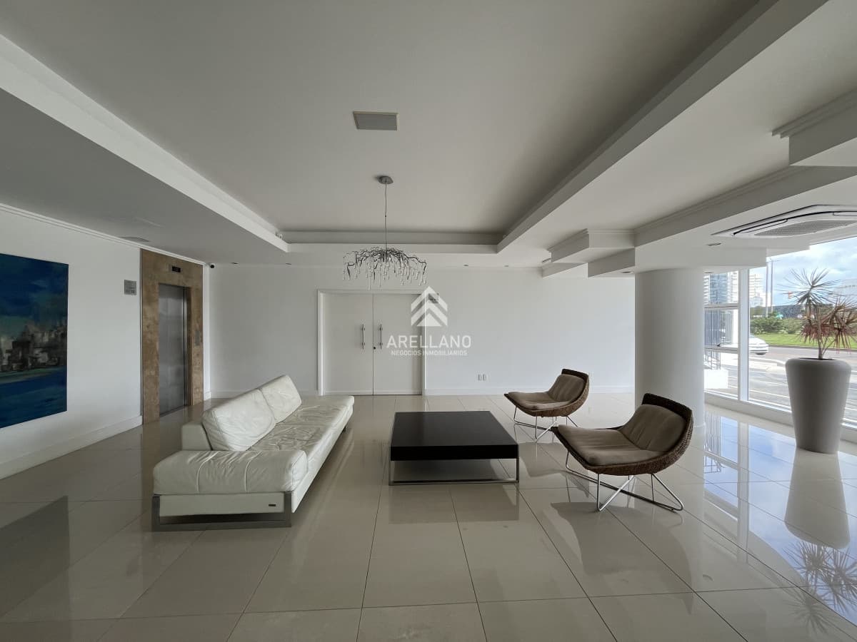 Apartamento ID.5454 - Casino Tower - 3 dormitorios Full Amenities..