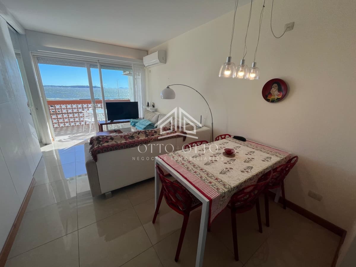 Apartamento en venta frente al mar! Punta del este